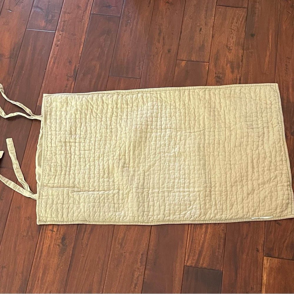 Pottery Barn Pick-Stitch Handcrafted Cotton/Linen Quilted Sham King green